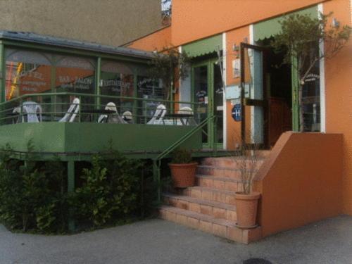 Auberge De La Vallee Francheville  Exterior photo